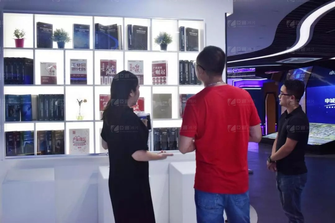 新東潤地產(chǎn)到訪臣通公司，深度探討三亞項(xiàng)目發(fā)展?fàn)顩r