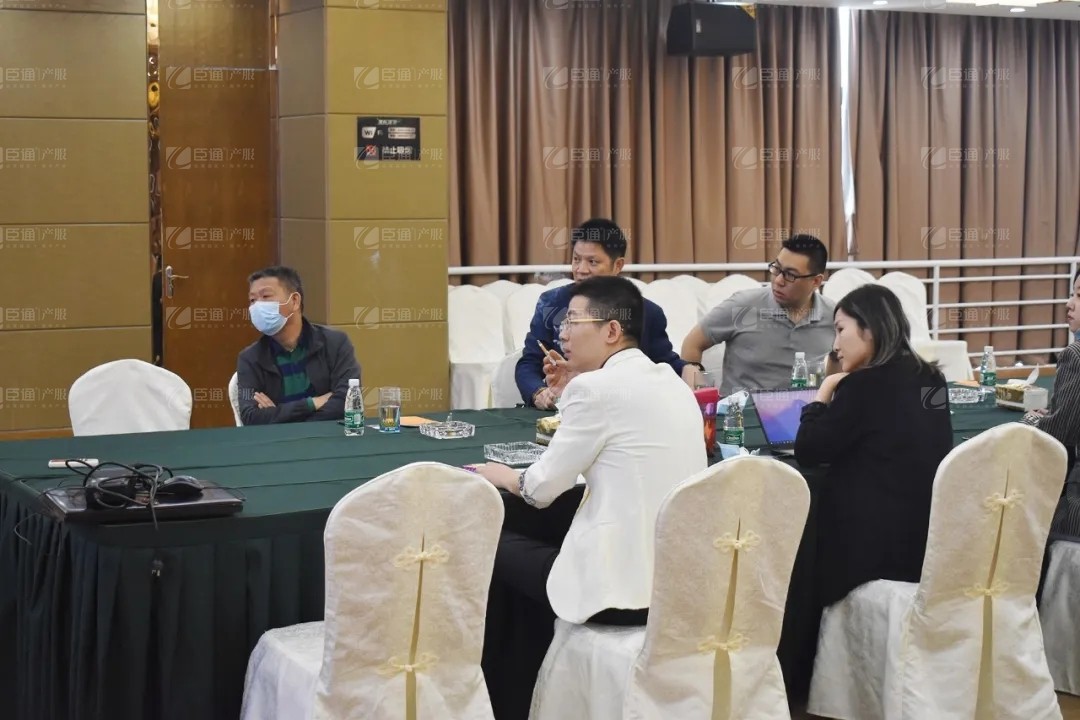 宏光實業(yè)集團領(lǐng)導到訪臣通 宏光實業(yè)集團領(lǐng)導到訪臣通